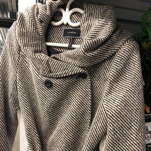 Le Chateau wool blended coat